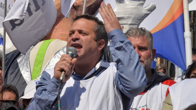 imagen Imputaron a Gustavo Correa por abuso sexual y Ni Una Menos pide que lo aparten del SUTE