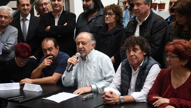 imagen Alerta e incomodidad en las centrales obreras por la reforma laboral