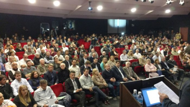 imagen Voces a favor en la audiencia por Portezuelo del Viento