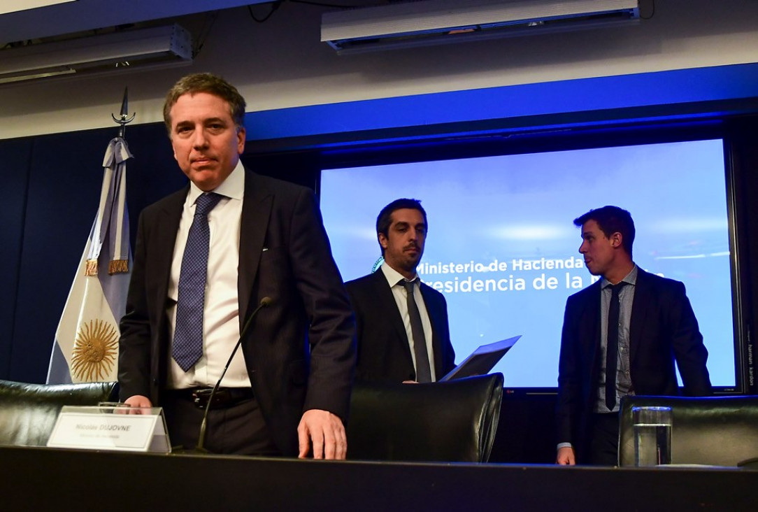 imagen El Gobierno cerró el primer semestre con déficit de 1,5 % del PBI