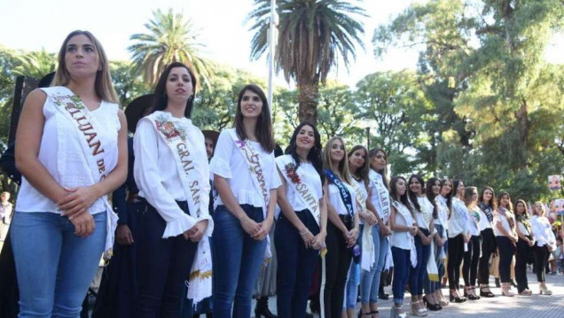 imagen Comenzó la convivencia de las reinas