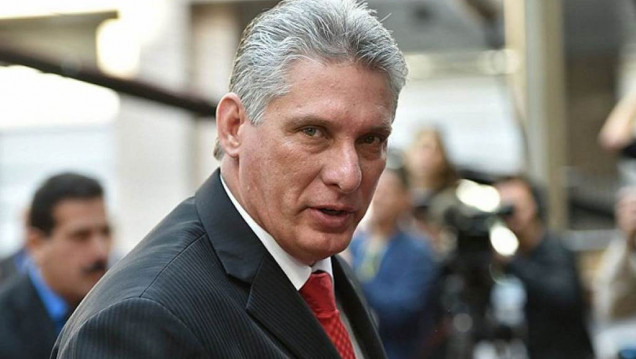 imagen El presidente de Cuba, Twitter y la isla no tan aislada