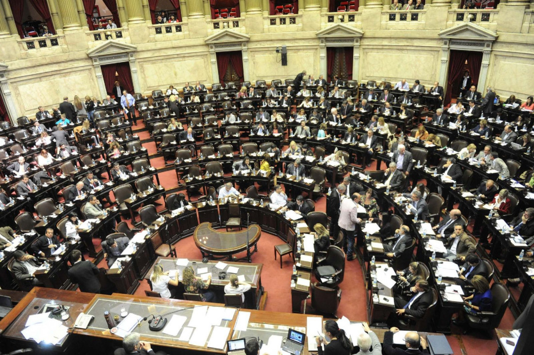 imagen El peronismo le dio una tregua al Gobierno para que derogue el DNU que cambió la ley de ART