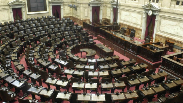 imagen La oposición intentará derogar el decreto sobre las Fuerzas Armadas