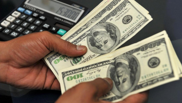 imagen Por ventas del Central, el dólar cerró a $38,21