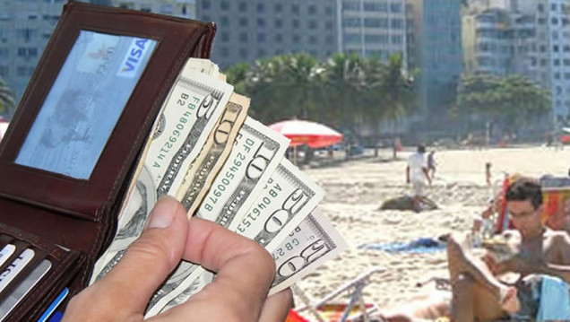 imagen El dólar estuvo más demandado: subió y alcanzó la zona de no intervención
