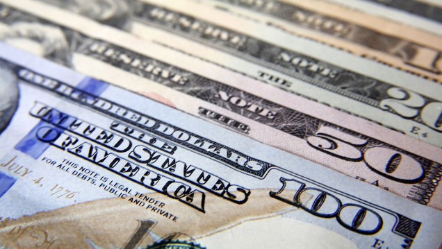 imagen El resultado electoral desactivó la carrera alcista del dólar