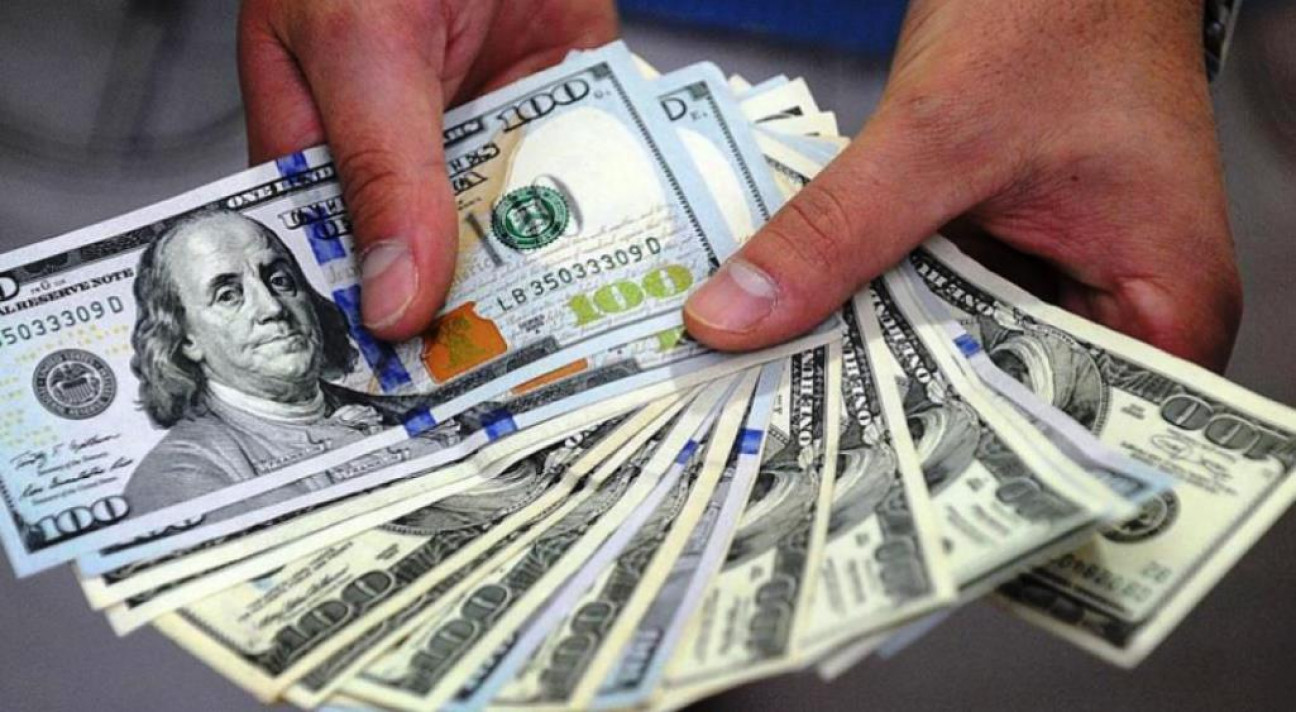 imagen Dólar imparable: cerró la semana a $ 31,40 y marcó otro récord