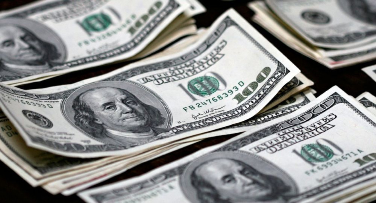 imagen Dólar hoy: subió 16 centavos y cerró a $ 28,16