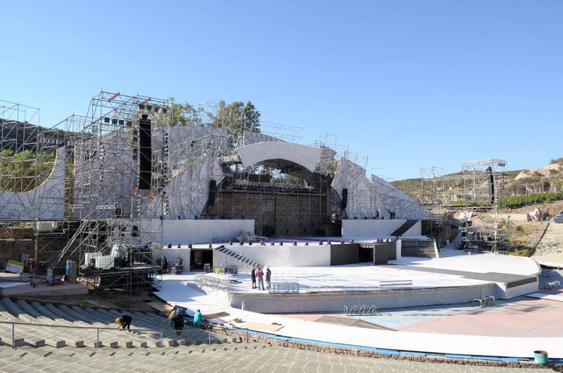 imagen Así se prepara el teatro griego para Constelación del Vino
