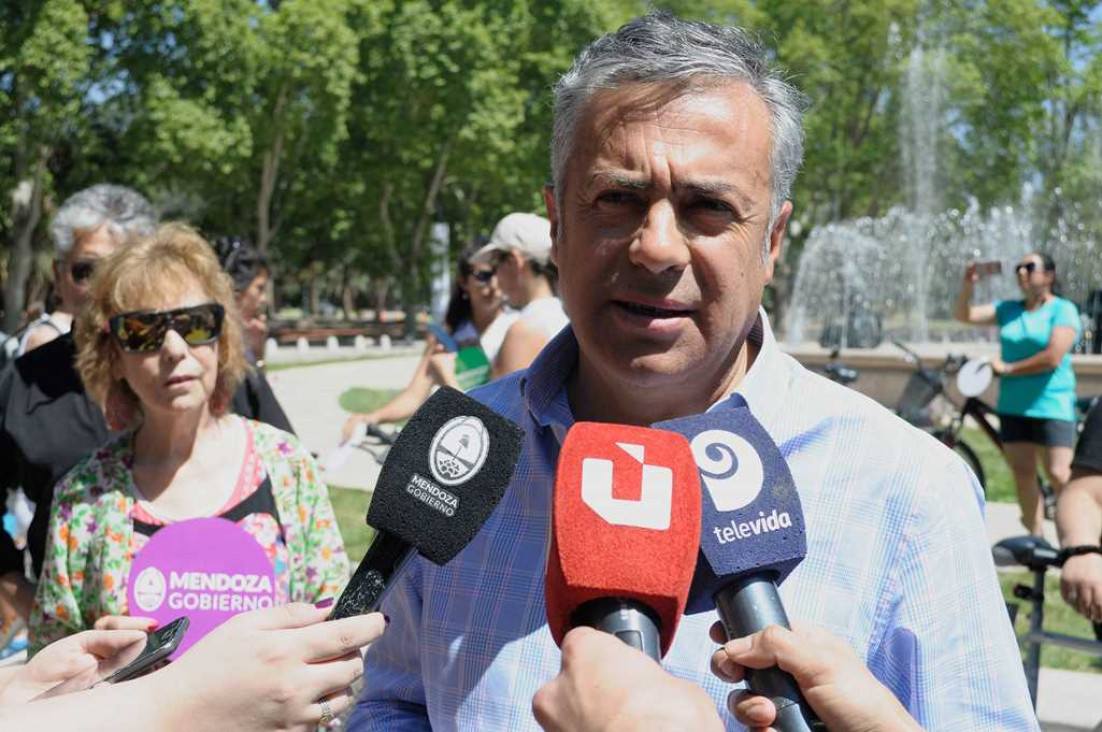 imagen Cornejo busca los votos para ampliar la Corte