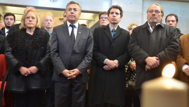 imagen Galería de imágenes: acto en Mendoza por el 22º aniversario del atentado a la AMIA