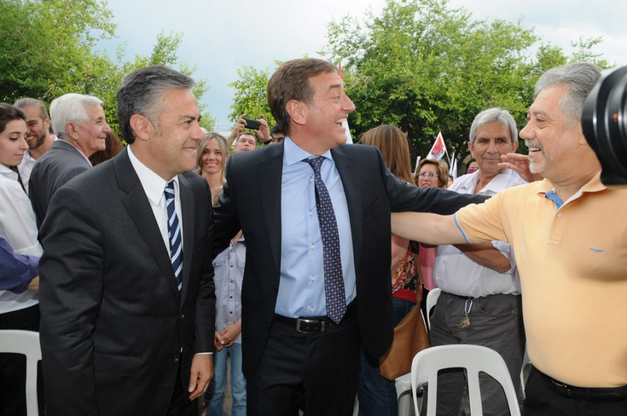 imagen Suárez prometió una Ciudad presente para los más necesitados 