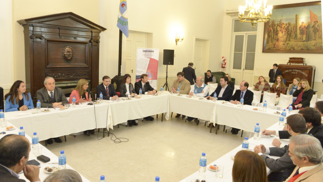 imagen Qué piensan los intendentes de la reforma constitucional