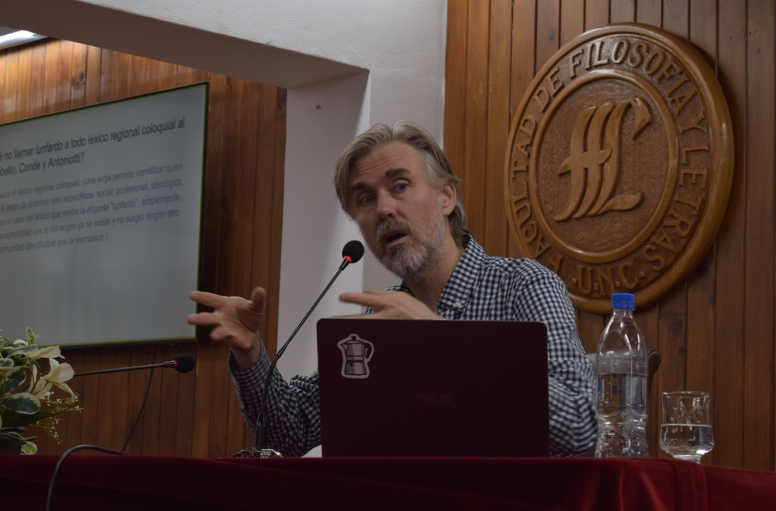 imagen Puro chamuyo: "No existe una mejor manera de hablar la lengua"