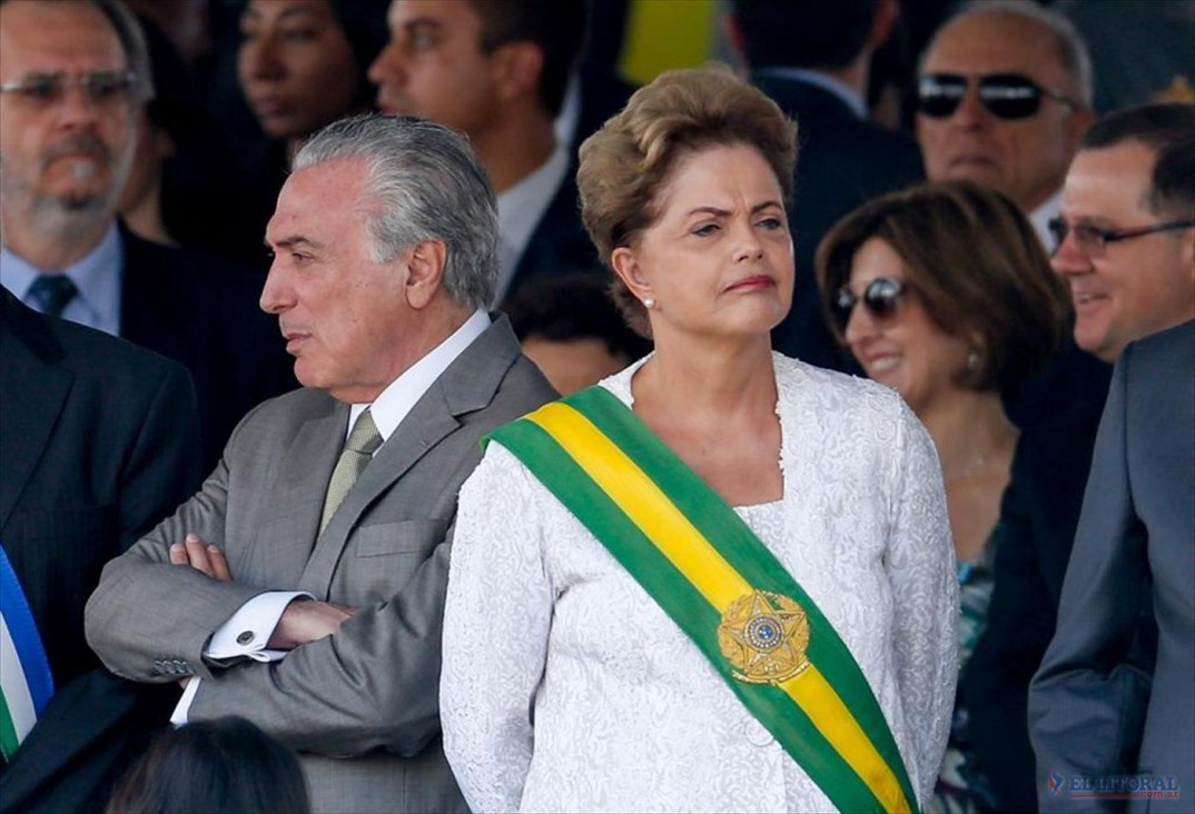imagen Destituyeron a Dilma y asumió Temer