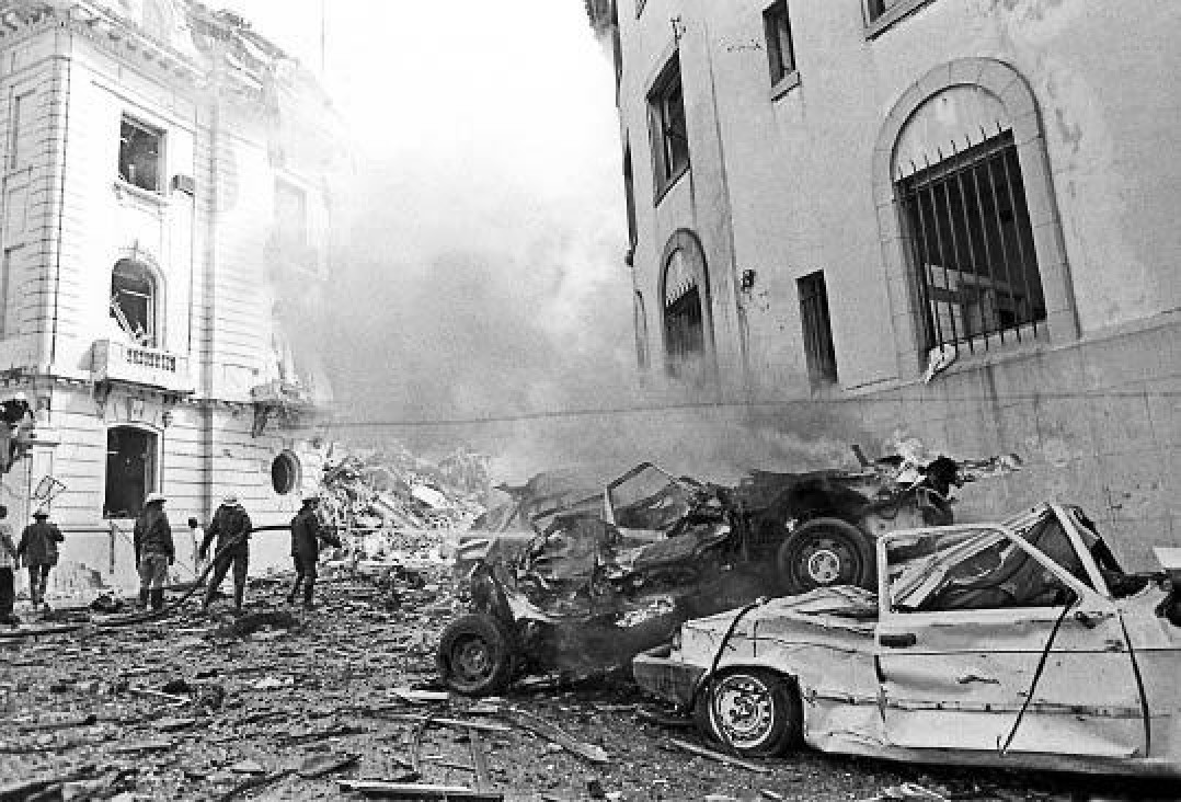 imagen Desclasificarán los archivos del atentado a la Embajada de Israel