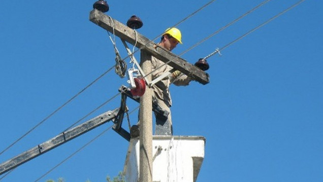 imagen Subsidarán con $ 60 millones a cooperativas eléctricas para la realización de obras