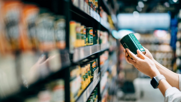 imagen El Gobierno acordó con empresas la colocación de los precios en envases de productos