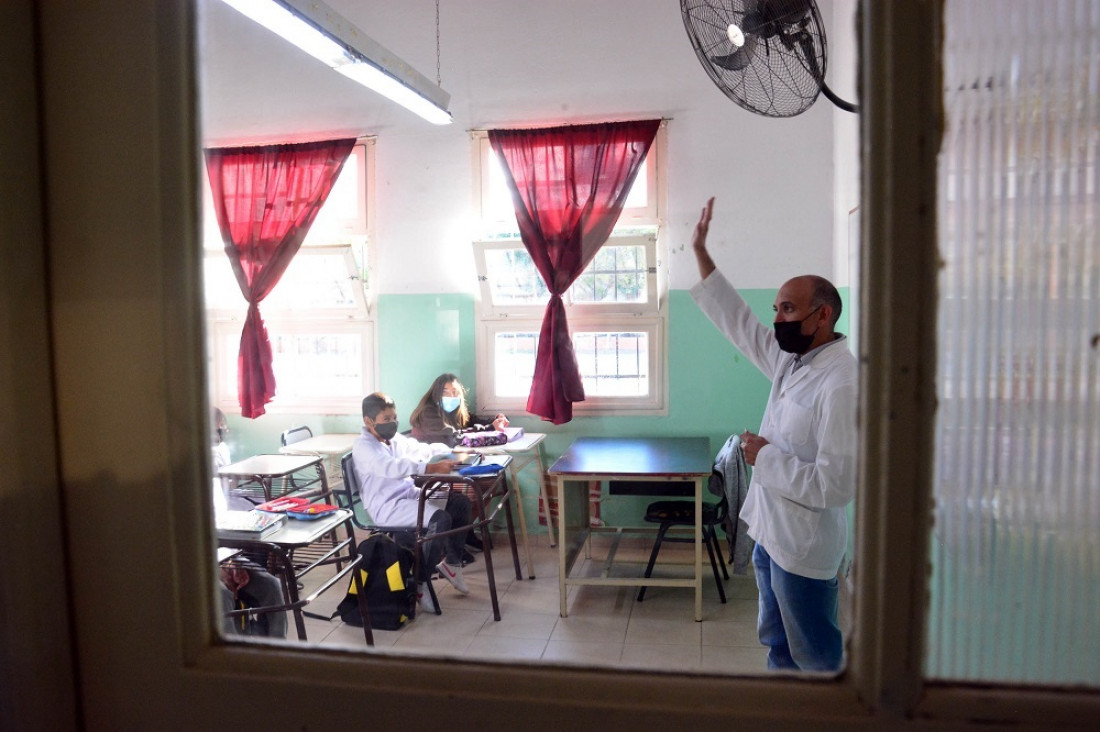 imagen Luego de las vacaciones de invierno, habrá escuelas con una hora más y otras con turno completo