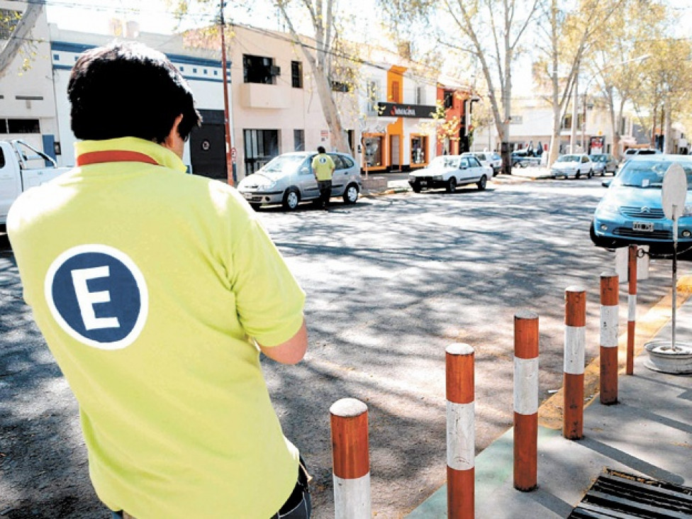 imagen El estacionamiento medido en Capital aumenta 60 %