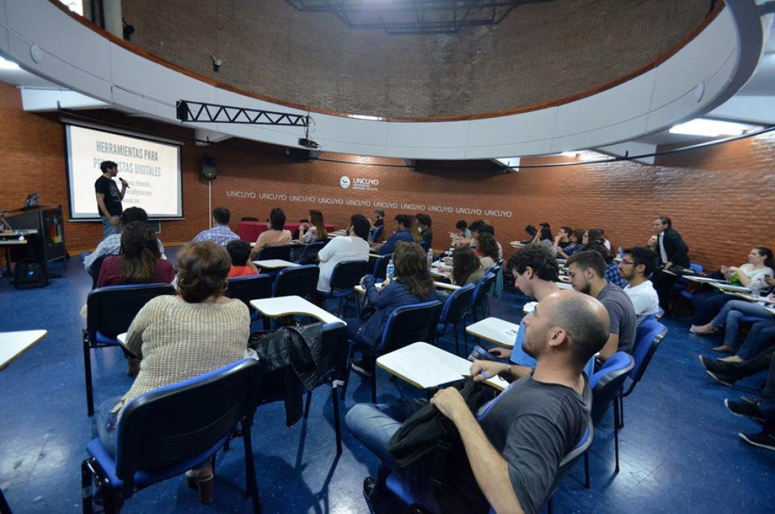 imagen Hackeando el Periodismo: un evento innovador e inspirador