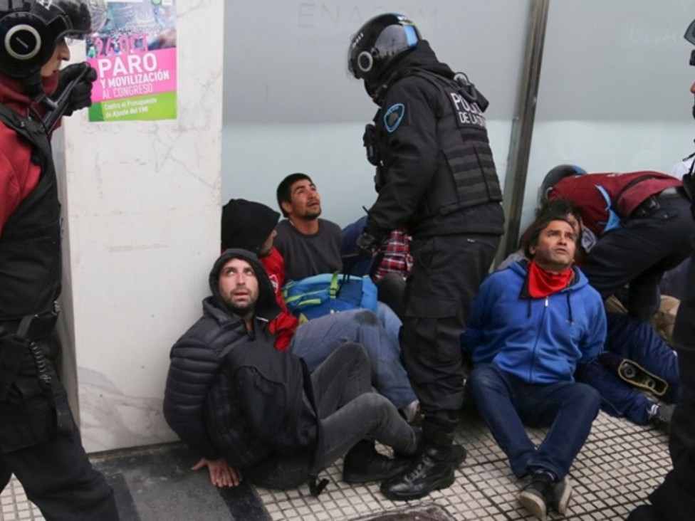 imagen Revocarán la residencia de los 4 extranjeros detenidos en Congreso