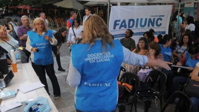 imagen Docentes universitarios realizarán el 14 una jornada de lucha