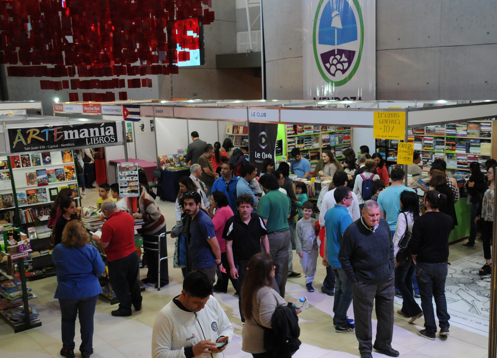 imagen Mirá la programación de la Feria del Libro para este lunes 2