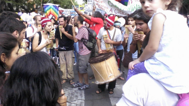 imagen Miles de personas le dijeron no a la minería en el carrusel