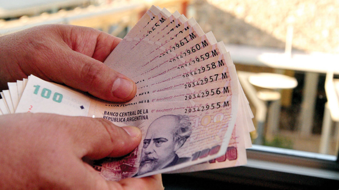 imagen Por el aguinaldo circularán más de 3 400 millones de pesos "extra" en Mendoza