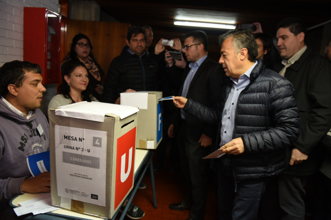 imagen Alfredo Cornejo participó de las elecciones universitarias