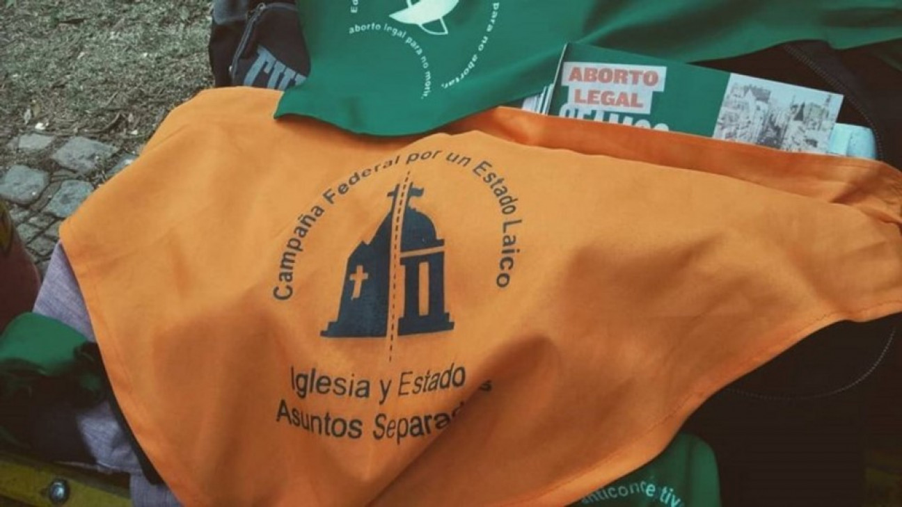imagen Piden retirar los símbolos religiosos de los edificios públicos