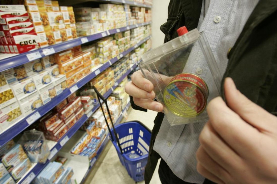 imagen Supermercados: 2 de cada 10 personas roban por hambre