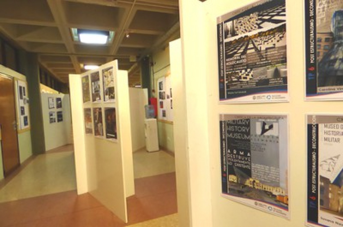 imagen Muestra de estudiantes de Arquitectura 
