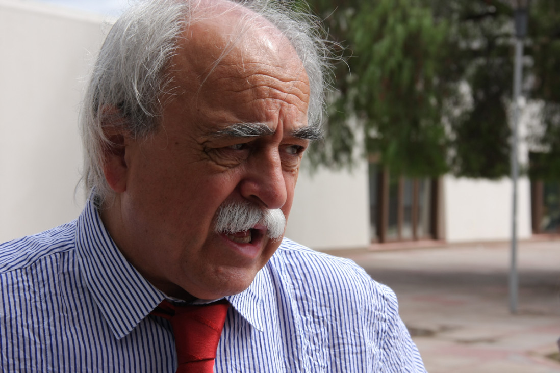 imagen Rafael Follonier: "yo no soy el canciller ni a las sombras ni el canciller al sol"