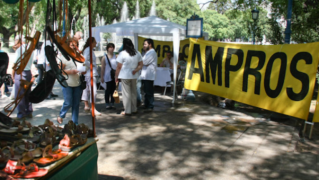 imagen Conflicto de la salud: neuropsiquiátricos atienden en la Plaza Independencia