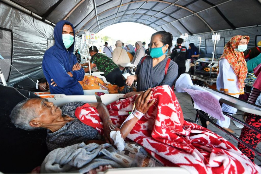 imagen Imágenes: un terremoto dejó casi un centenar de muertos en Indonesia