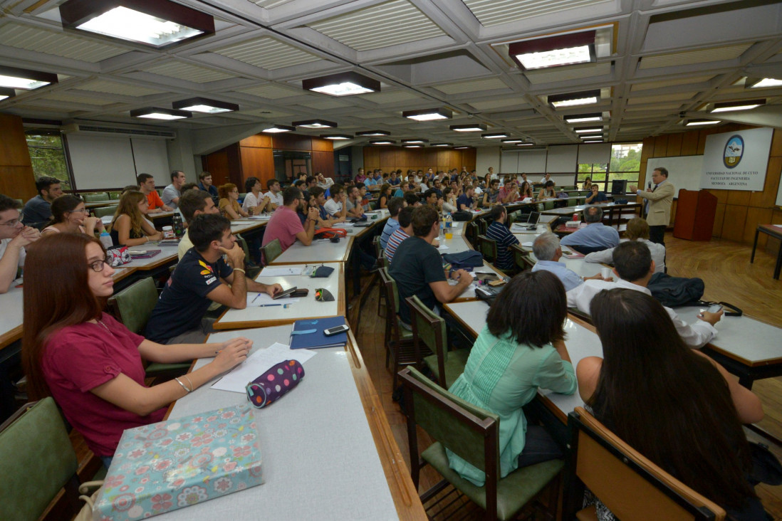 imagen Promueven que universitarios enseñen a personas privadas de la libertad