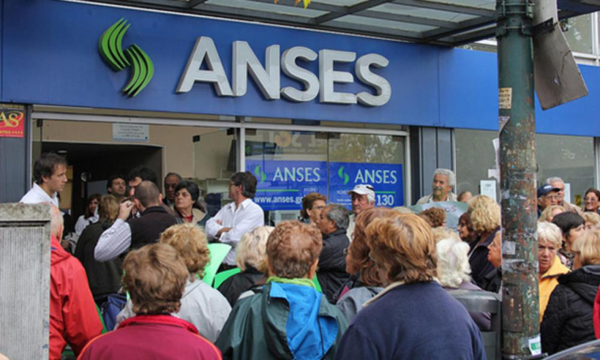 imagen Suben 15 % las jubilaciones y la asignación por hijo