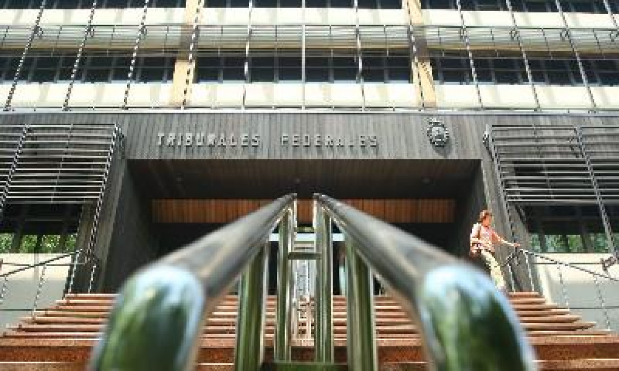 imagen La Justicia Federal mendocina en la mira