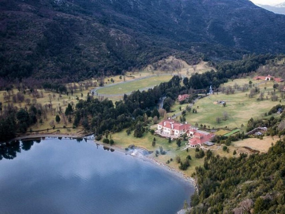 imagen Lago Escondido, el conflicto por la tierra y otra denuncia contra Joe Lewis