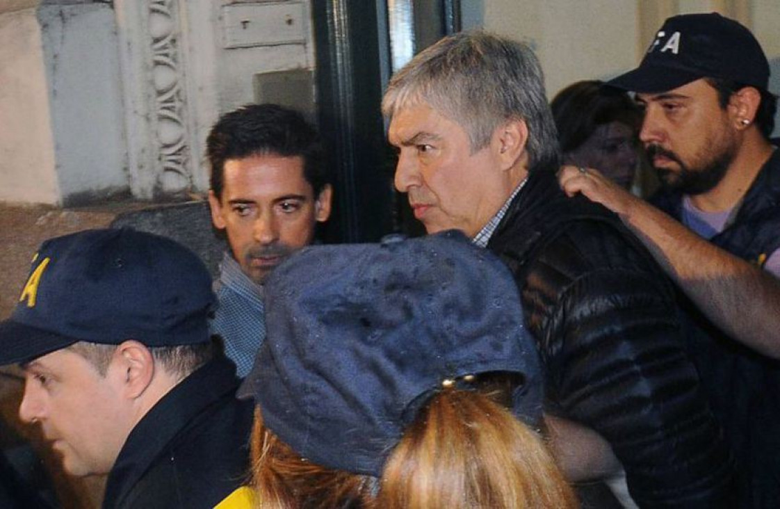 imagen "No sólo Cristina, todo el mundo me usó de forro"