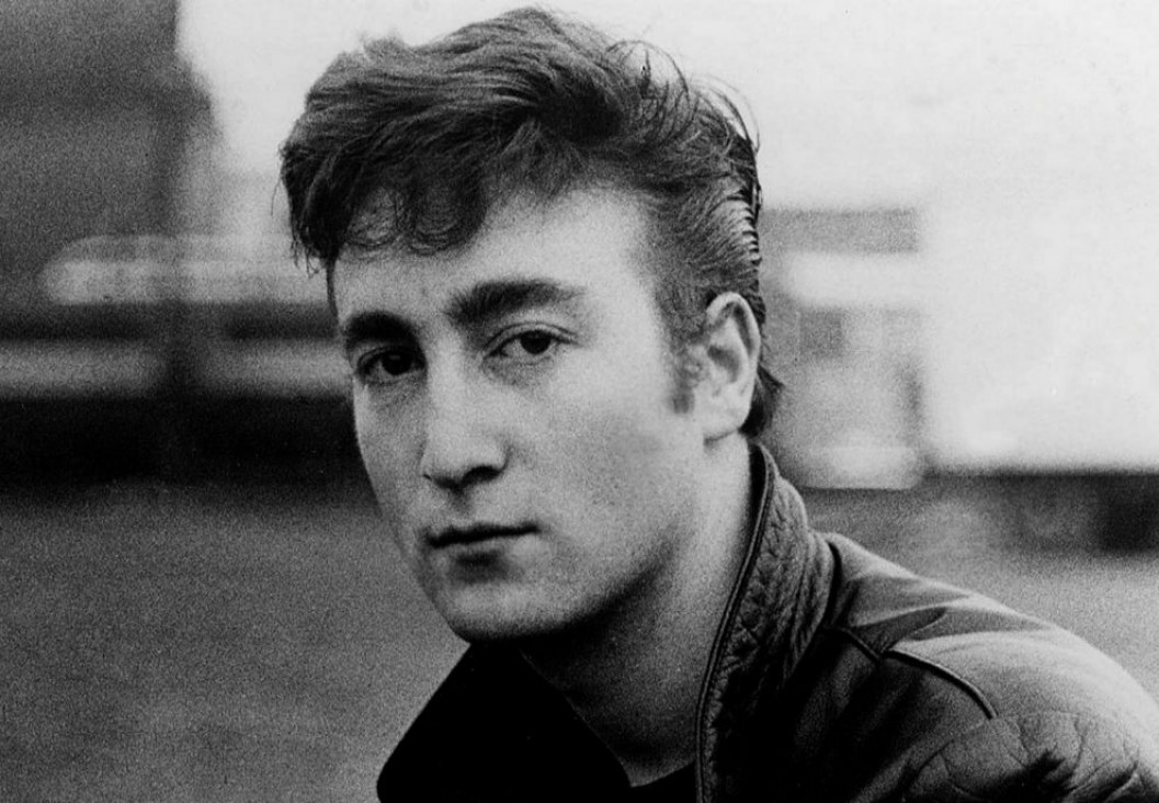 imagen 80 años del nacimiento de John Lennon, ícono de la música pop contemporánea