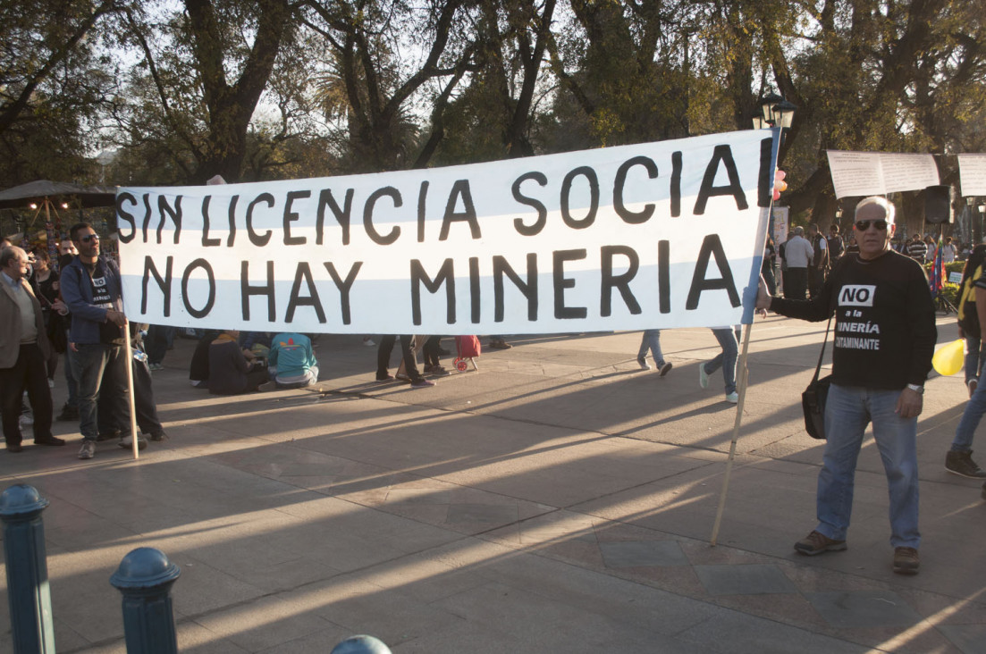 imagen La ley 7722 moviliza Mendoza