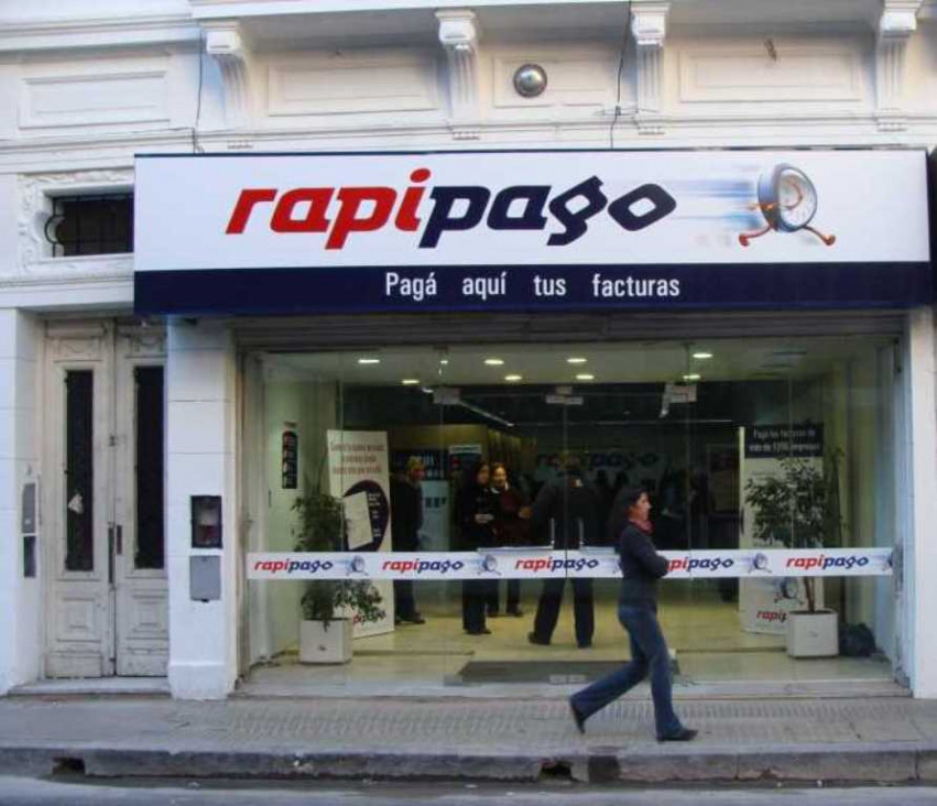 imagen Se podrá usar la tarjeta de débito para pagar en Pago Fácil y Rapipago