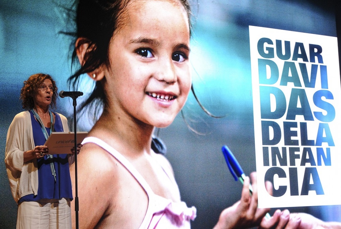 imagen Unicef lanzó una campaña para invitar a la sociedad a convertirse en "Guardavidas de la infancia"