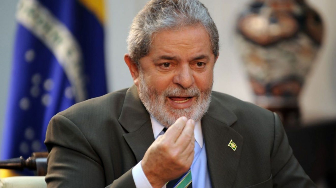 imagen A Lula le prohibieron salir de Brasil