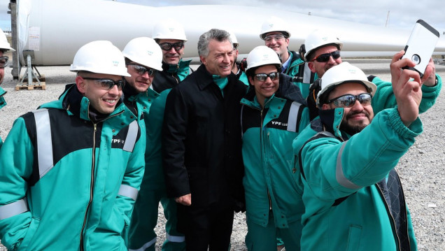 imagen Macri dijo que "nadie puede cobrar más de lo que vale su trabajo"