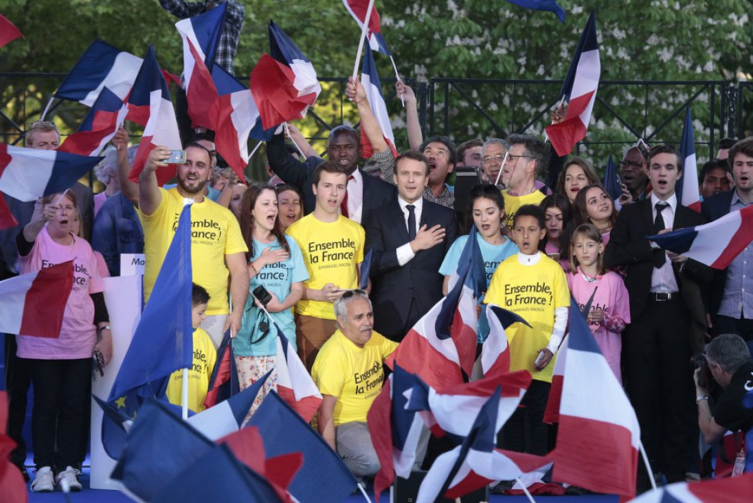 imagen Macron es el nuevo presidente de las "dos Francias"